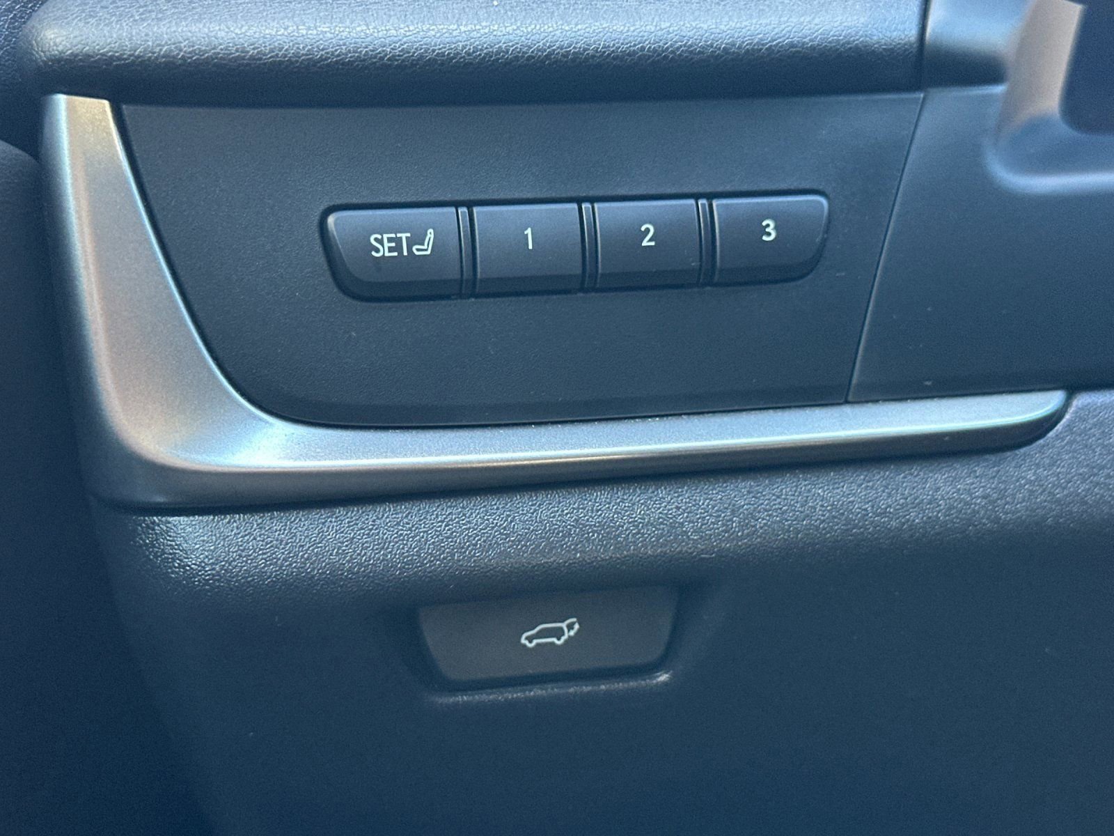 Used 2024 Lexus RZ 300e Premium w/ Accessory Package (A2) image 32