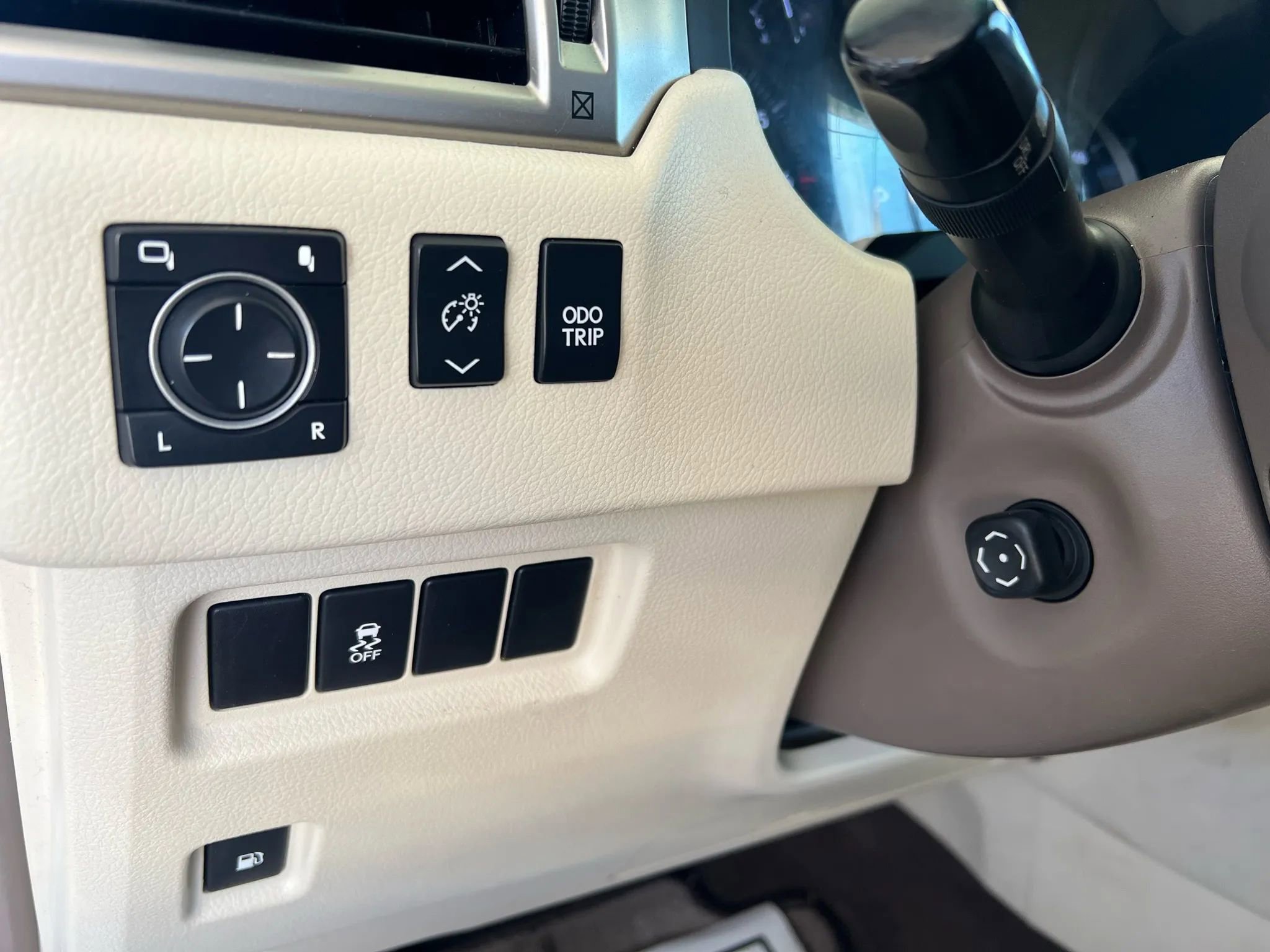 Used 2012 Lexus GX 460 image 11