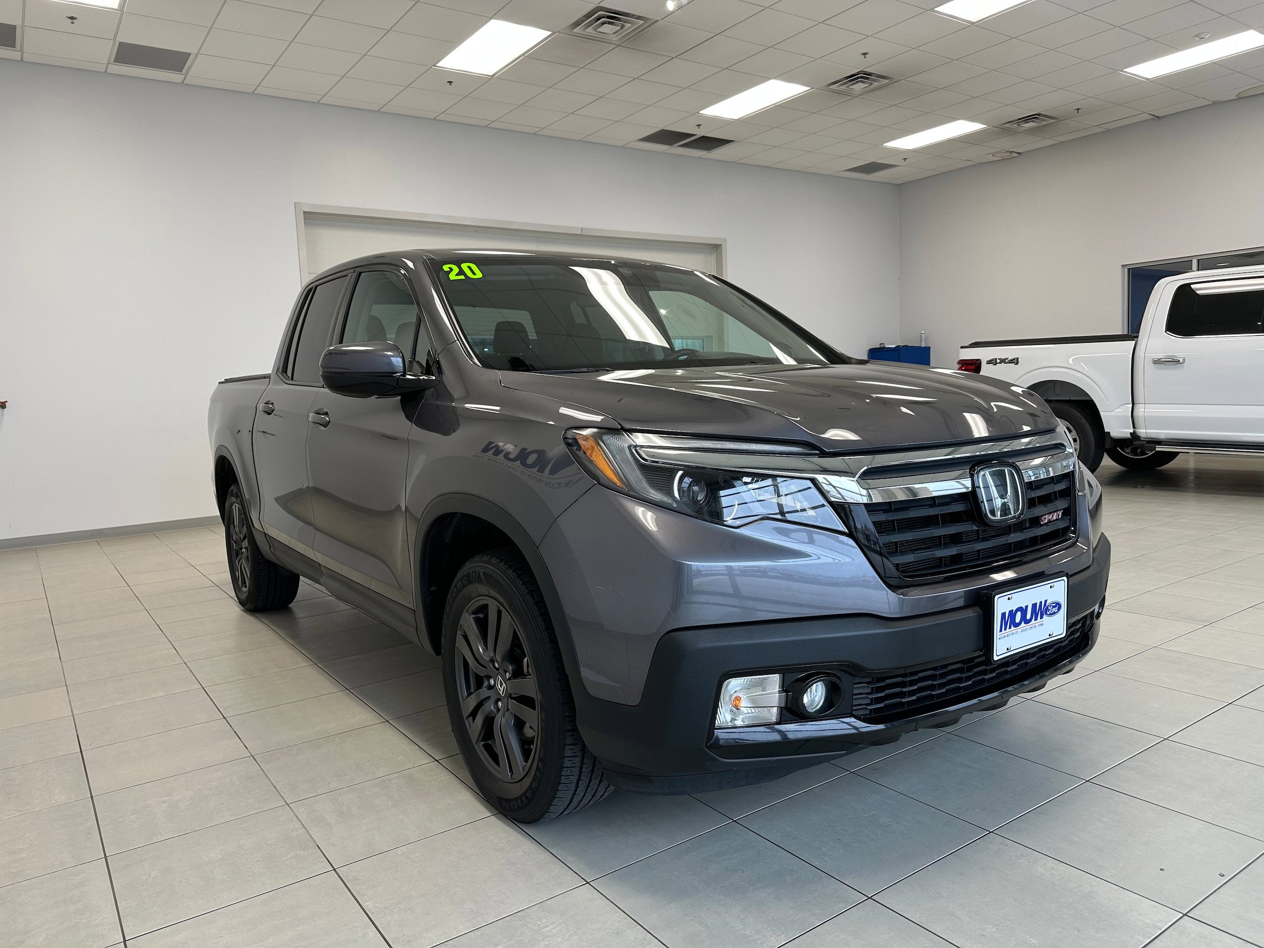 Used 2020 Honda Ridgeline Sport image 4