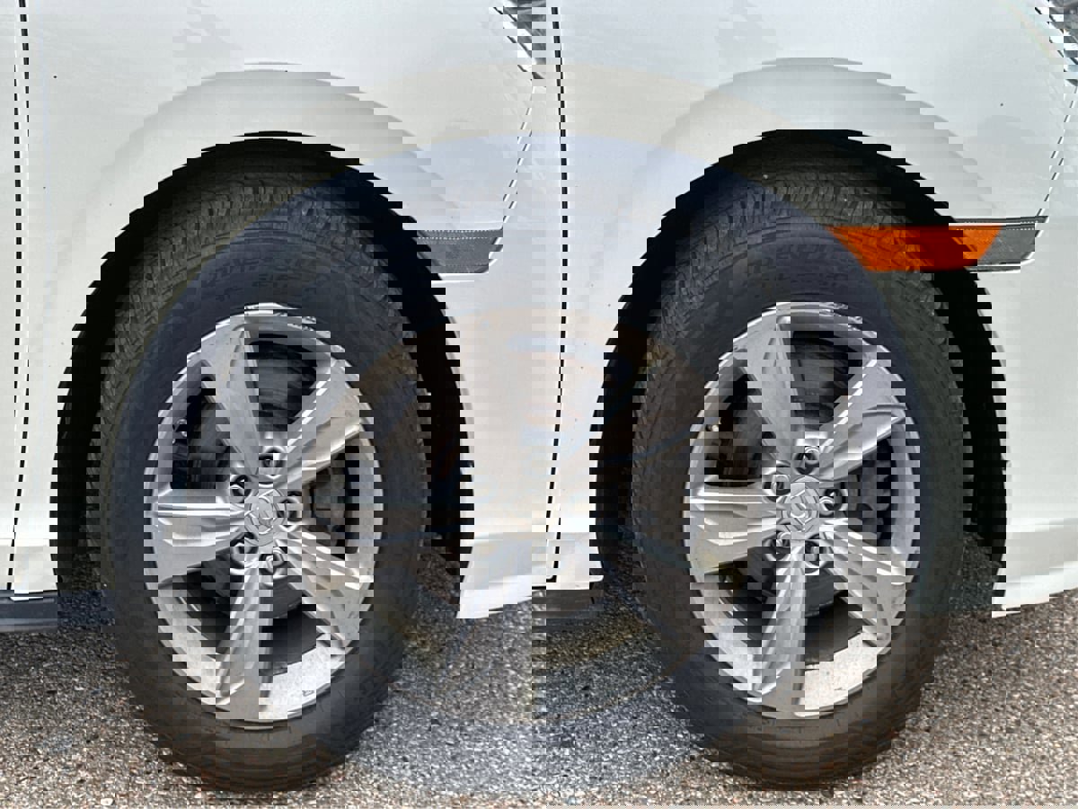 Used 2018 Honda Odyssey EX-L image 26