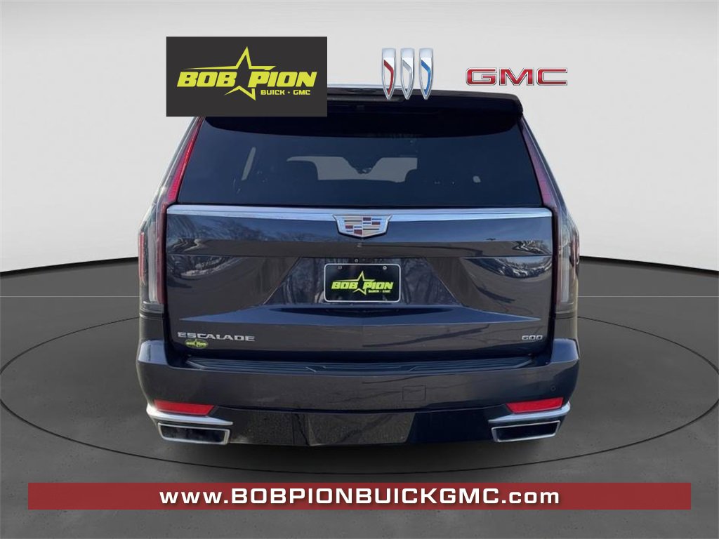 Certified 2022 Cadillac Escalade Premium Luxury w/ Performance Package image 7