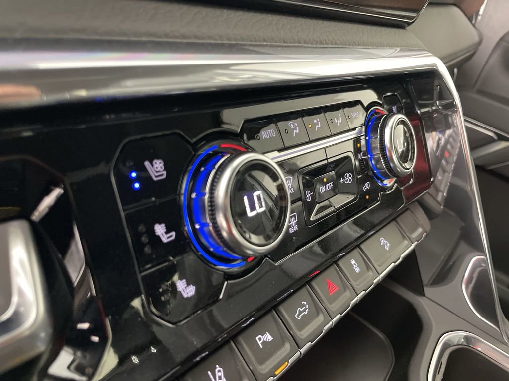 New 2025 GMC Sierra 2500 Denali w/ Denali Reserve Package image 18