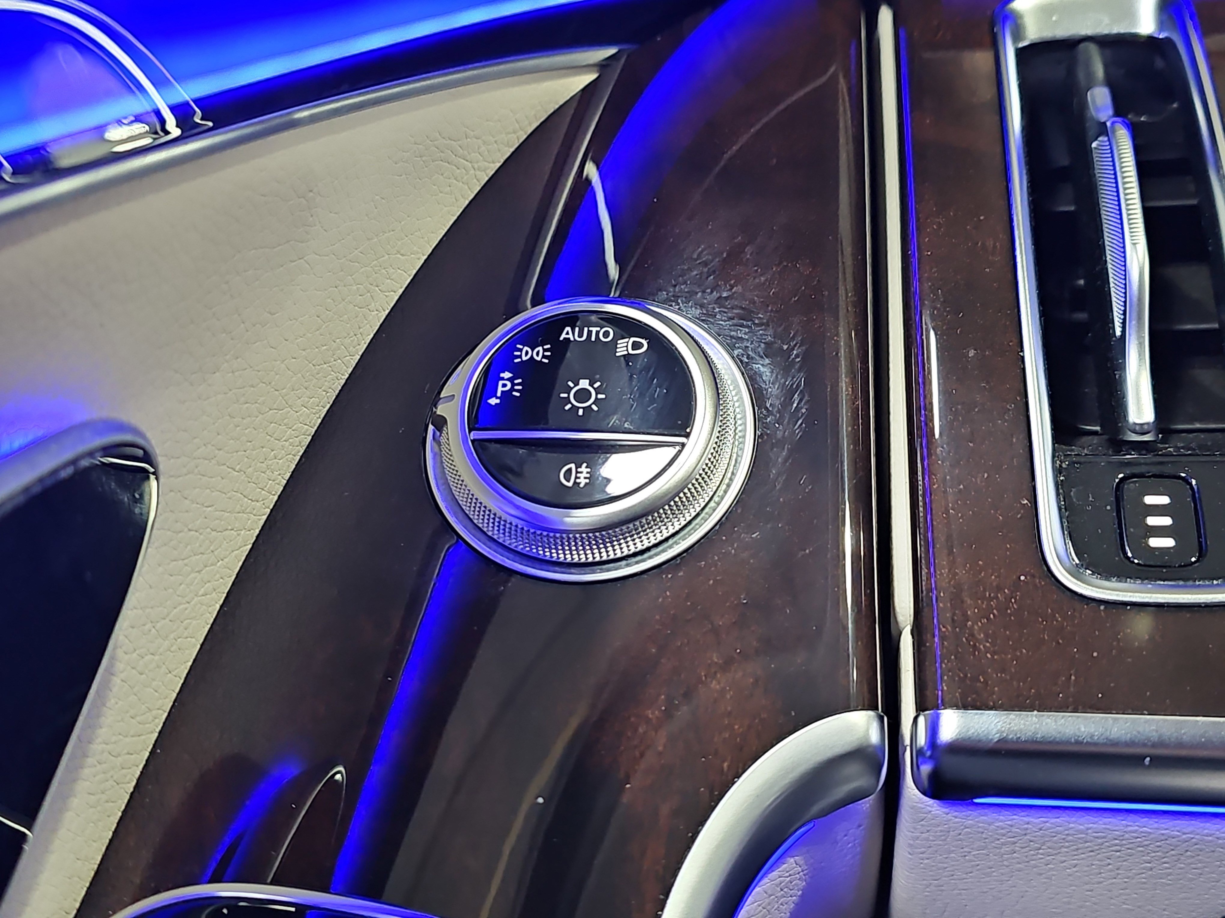 Used 2023 Mercedes-Benz S 500 4MATIC image 28