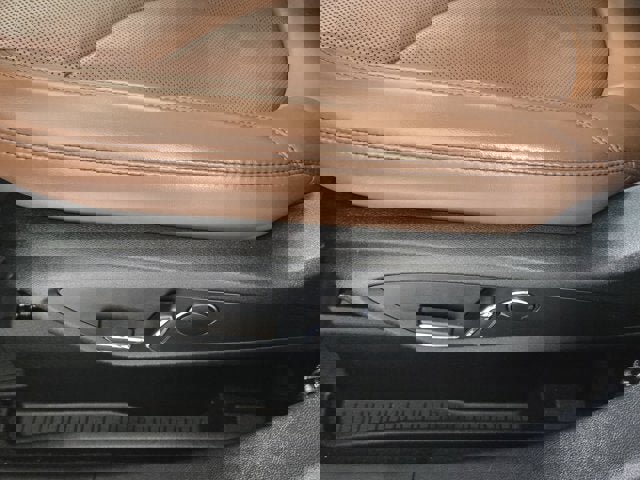 Used 2022 Lincoln Nautilus Reserve image 22