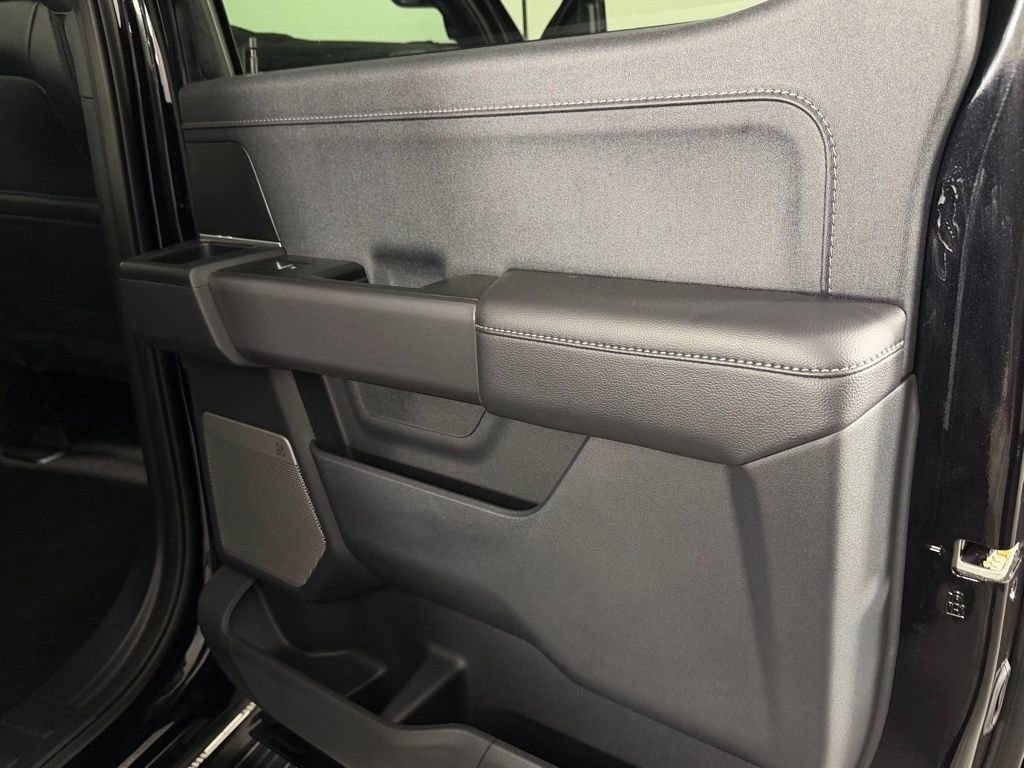 Used 2025 Ford F150 Lariat image 32