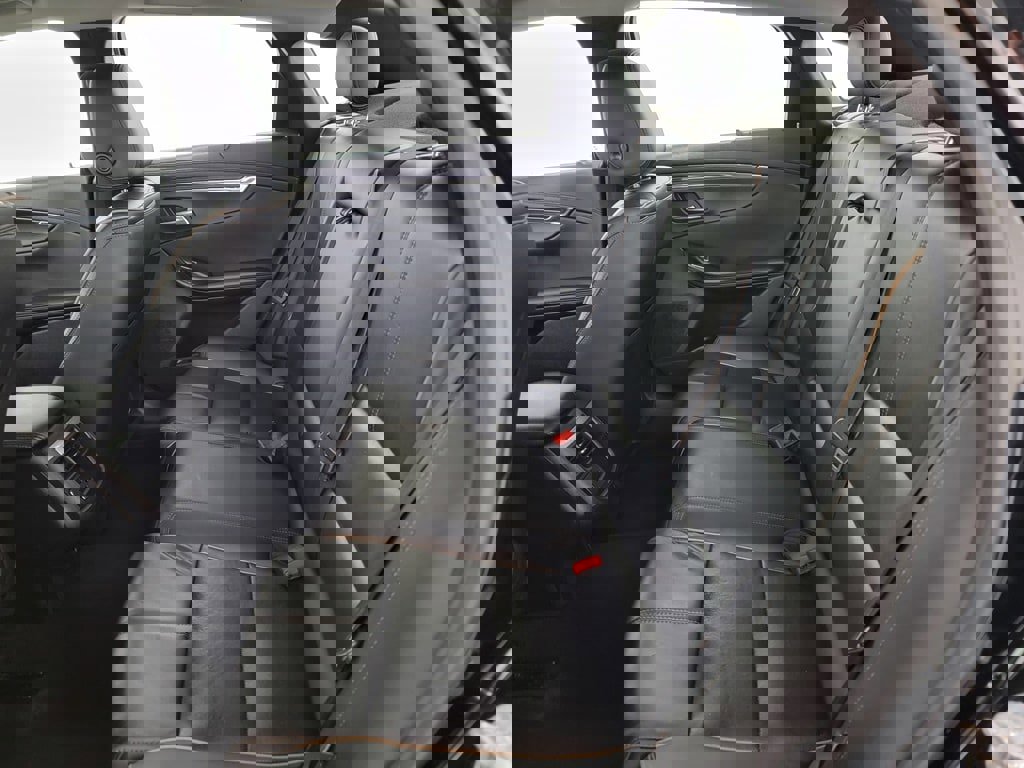 Used 2019 Chevrolet Impala Premier FWD image 13