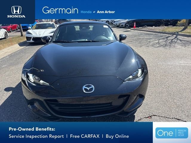Used 2025 MAZDA MX-5 Miata RF Grand Touring RWD image 2