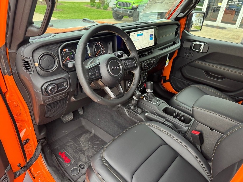 New 2025 Jeep Wrangler Unlimited Rubicon 392 image 12