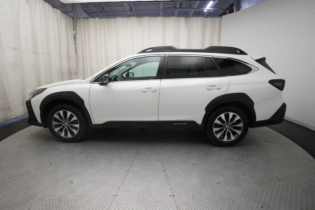 Used 2023 Subaru Outback Limited AWD/4WD image 25