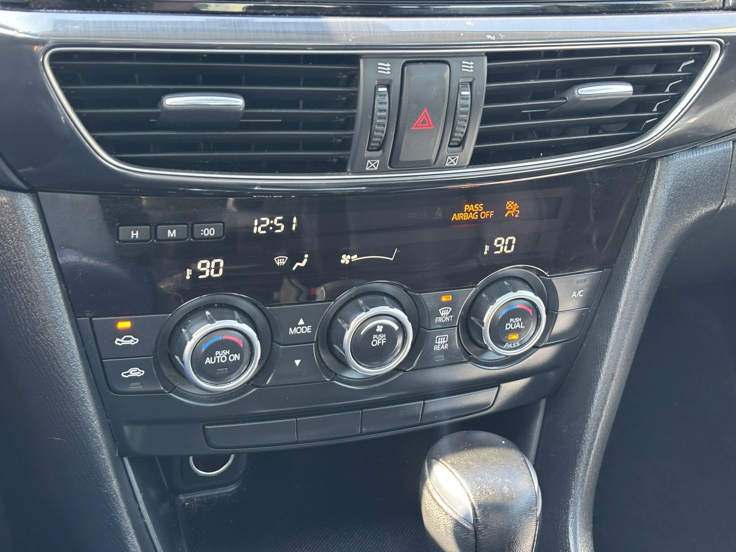 Used 2015 MAZDA MAZDA6 Touring image 22