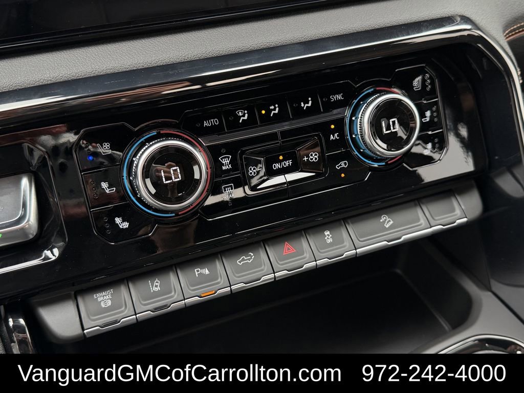 New 2026 GMC Sierra 2500 AT4 w/ AT4 Premium Plus Package AWD/4WD image 17