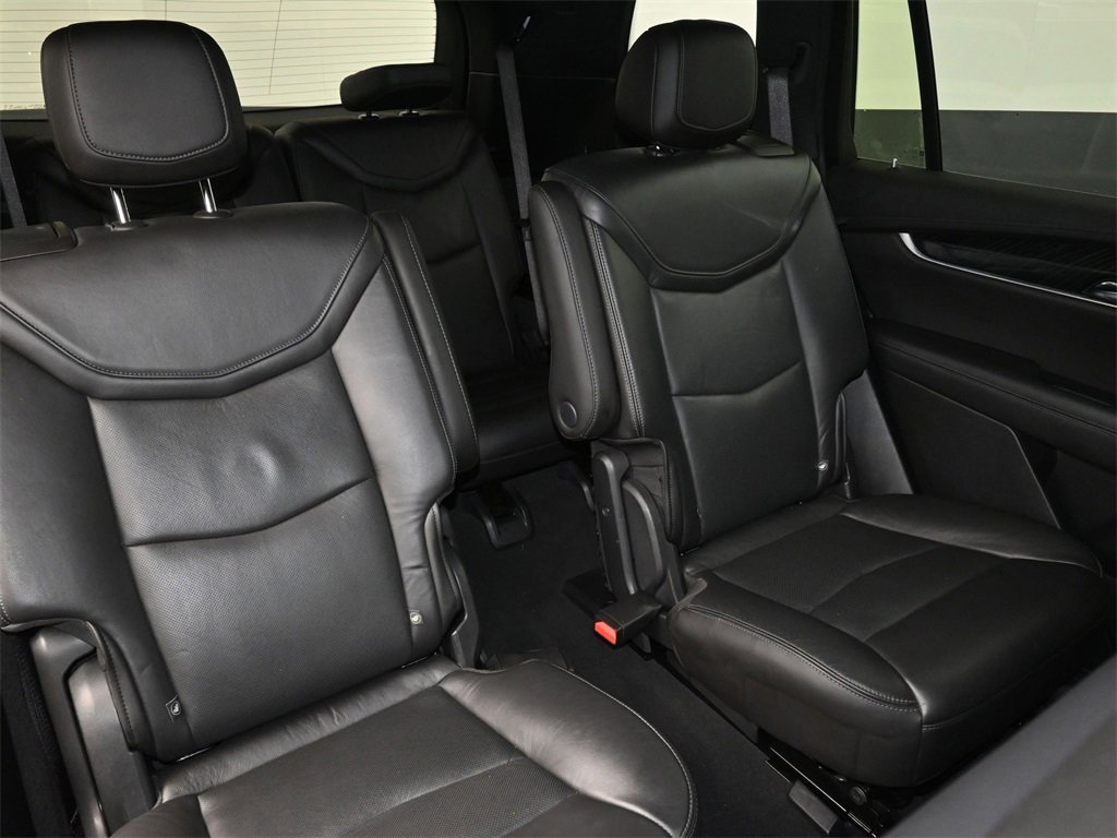 Used 2020 Cadillac XT6 Premium Luxury image 12