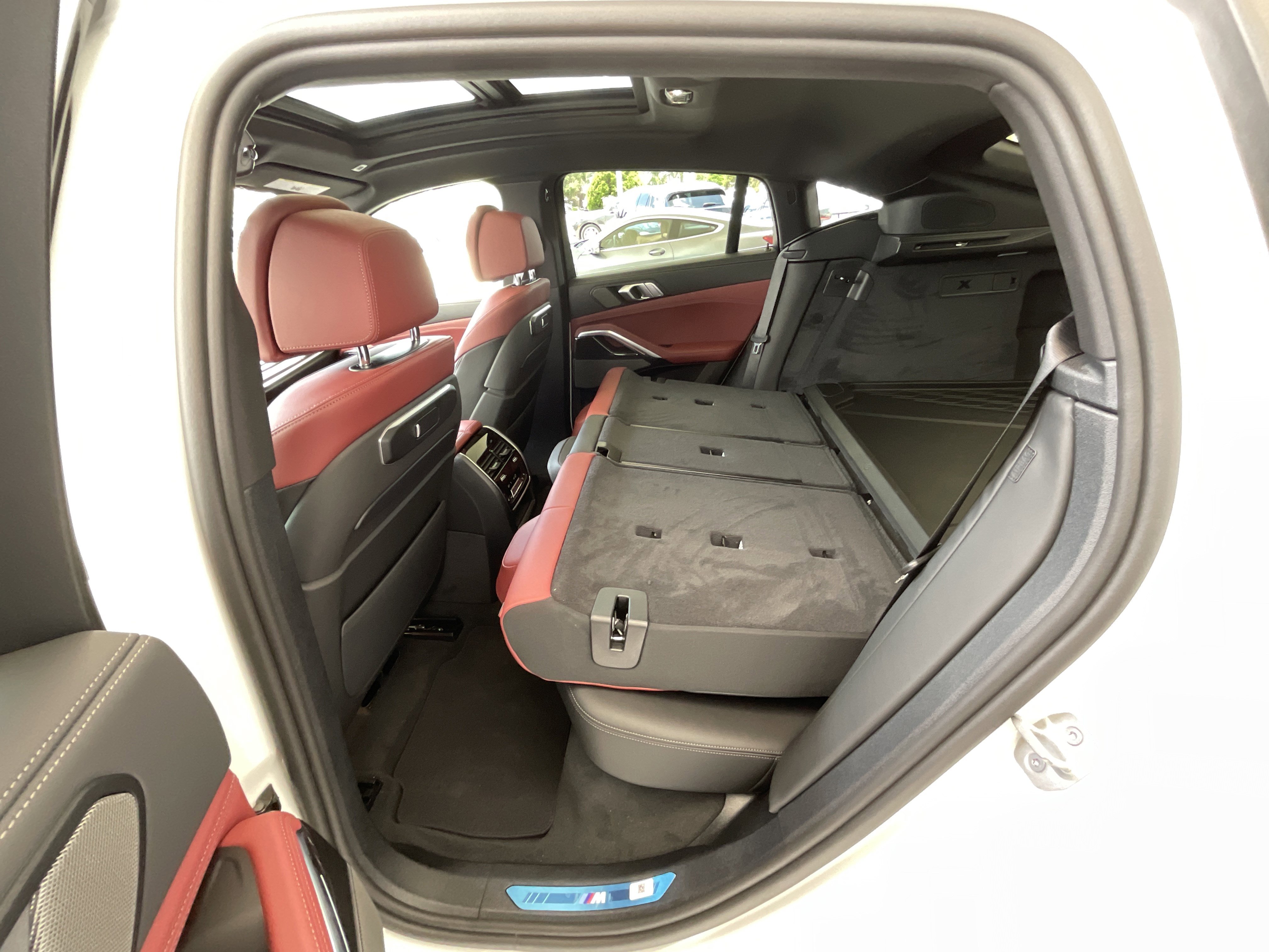 New 2027 BMW X6 xDrive40i AWD/4WD image 30