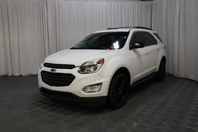 Used 2017 Chevrolet Equinox LT w/ Sport Edition image 23