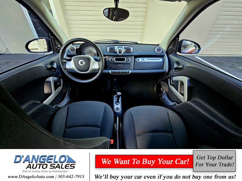 Used 2013 smart fortwo pure RWD image 26