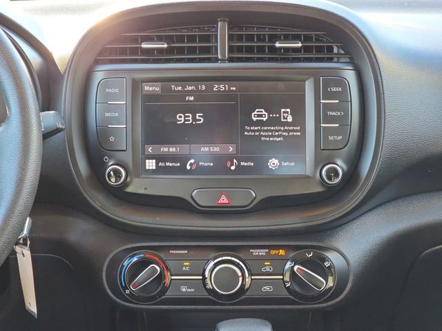 Used 2023 Kia Soul LX w/ Option Group 015 FWD image 11