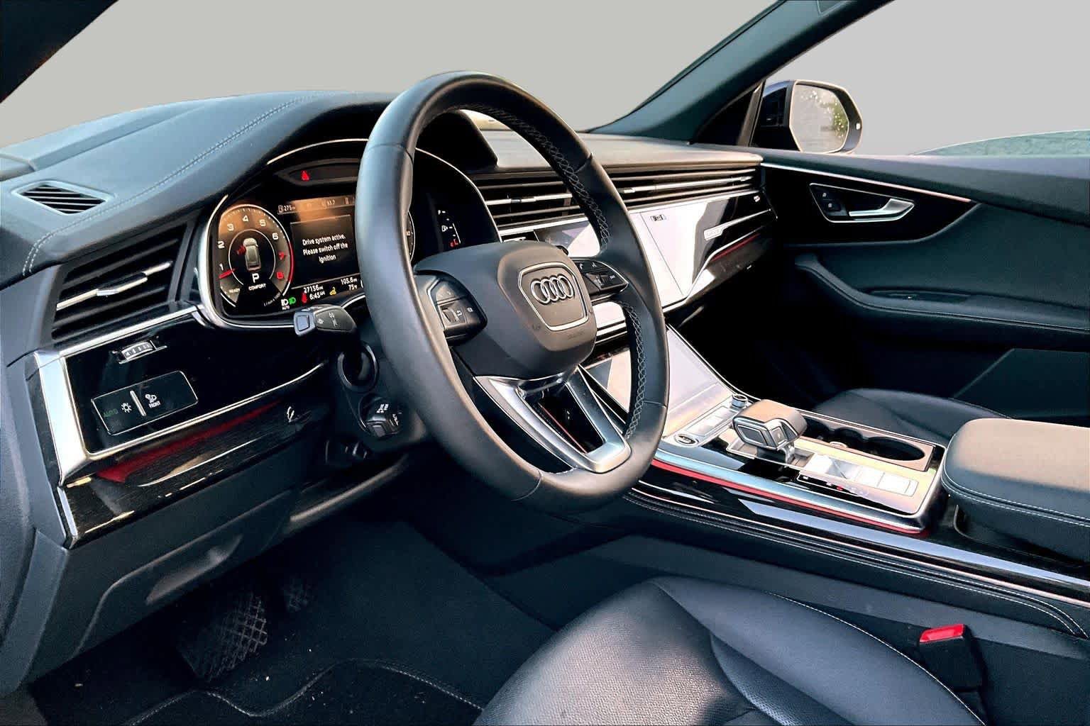 Used 2023 Audi Q8 Prestige AWD/4WD image 17