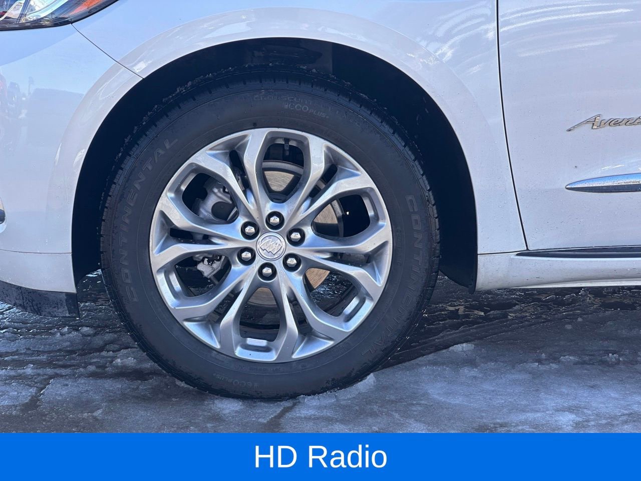 Used 2021 Buick Enclave Avenir image 7