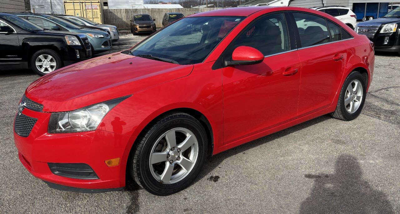 Used 2014 Chevrolet Cruze LT FWD image 1