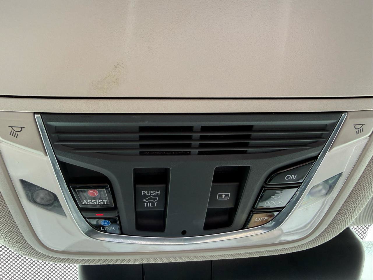 Used 2020 Acura RDX AWD image 36