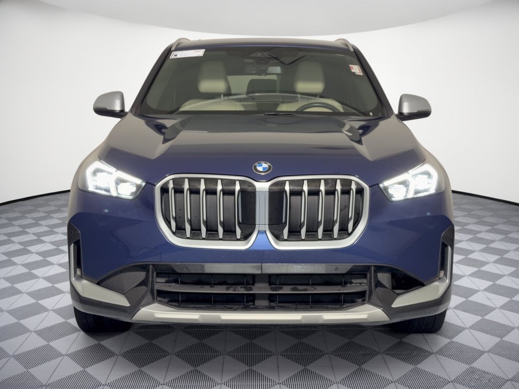 Used 2023 BMW X1 xDrive28i w/ Convenience Package AWD/4WD image 6