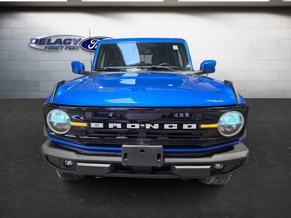 Used 2023 Ford Bronco Outer Banks image 8