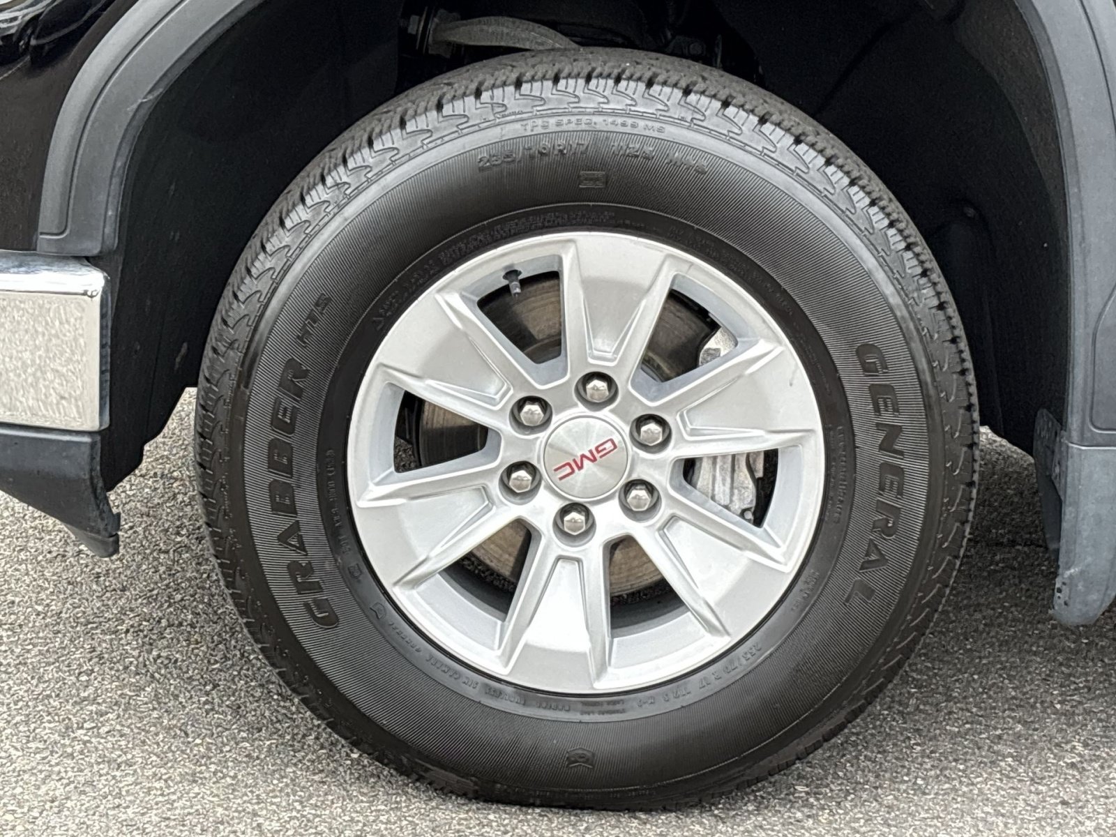 Used 2023 GMC Sierra 1500 SLE AWD/4WD image 12