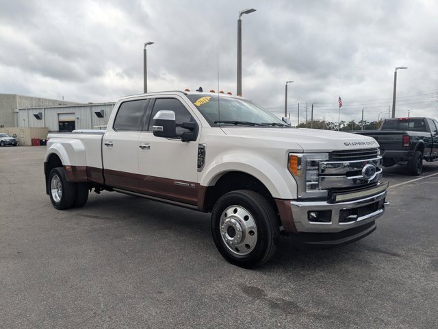 Used 2019 Ford F450 King Ranch w/ King Ranch Ultimate Package image 3