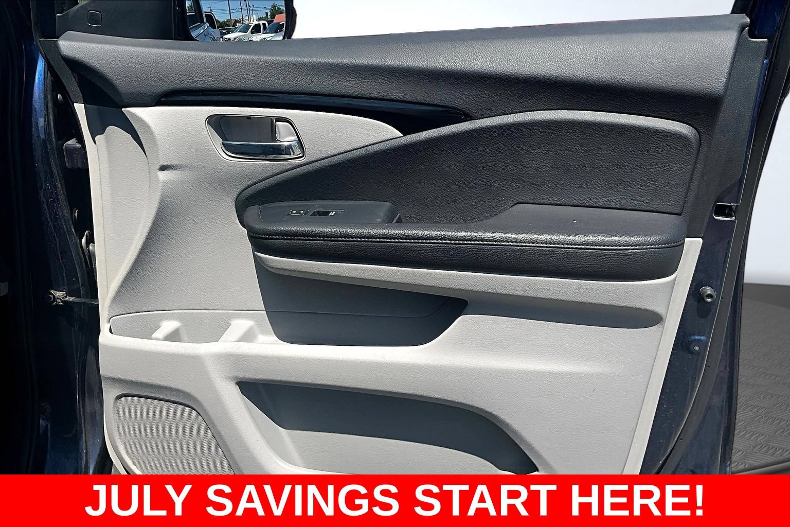 Used 2020 Honda Pilot Touring image 32