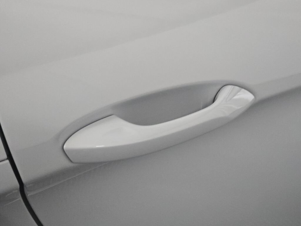Certified 2025 Porsche 718 Boxster S RWD image 24