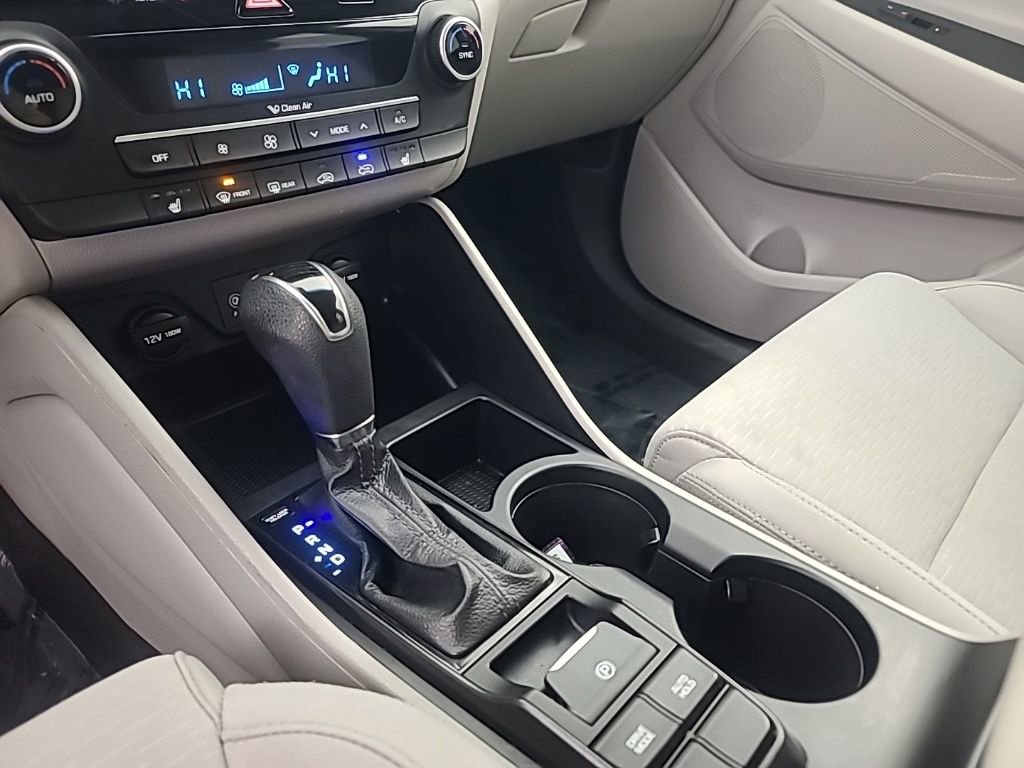 Used 2020 Hyundai Tucson SEL w/ Winter Weather Package image 37