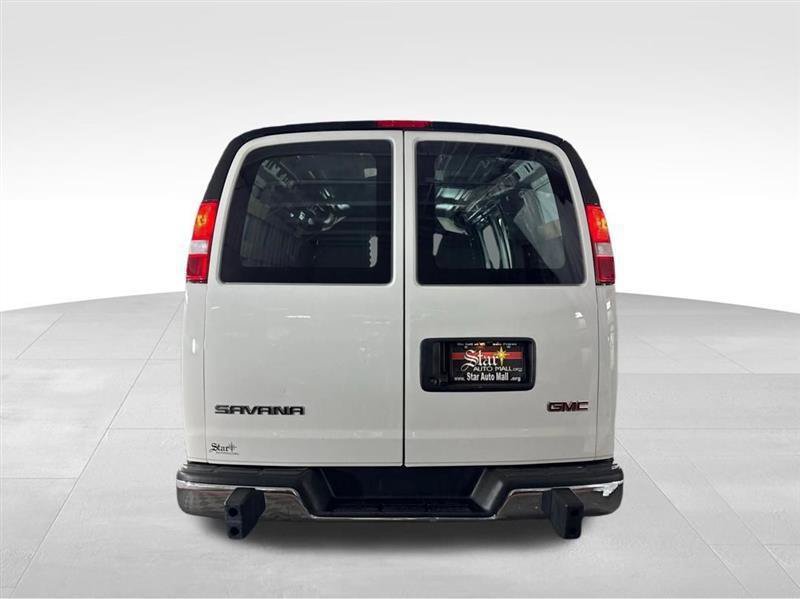 Used 2025 GMC Savana 2500 w/ Driver Convenience Package RWD image 6