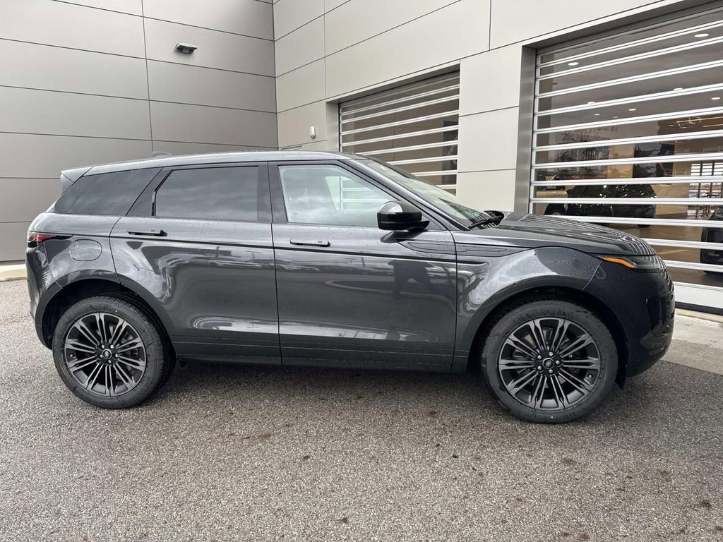 New 2026 Land Rover Range Rover Evoque S image 7