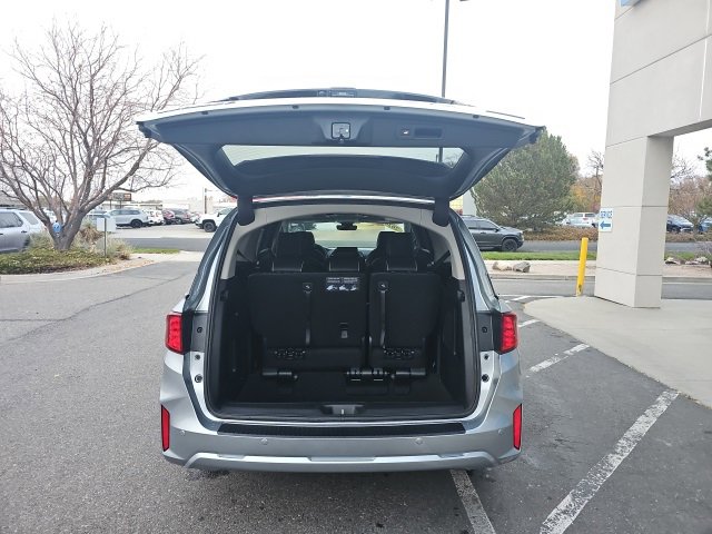 New 2026 Honda Odyssey Touring image 7
