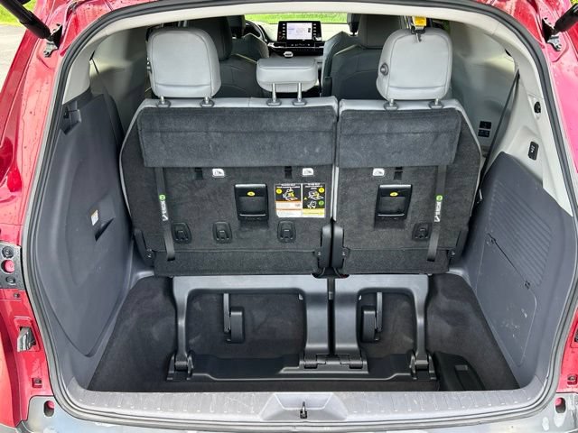 Used 2022 Toyota Sienna XLE w/ XLE Plus Package AWD/4WD image 57
