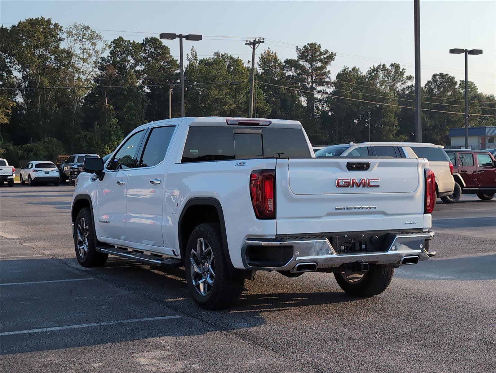 Used 2024 GMC Sierra 1500 SLT w/ SLT Premium Plus Package image 3