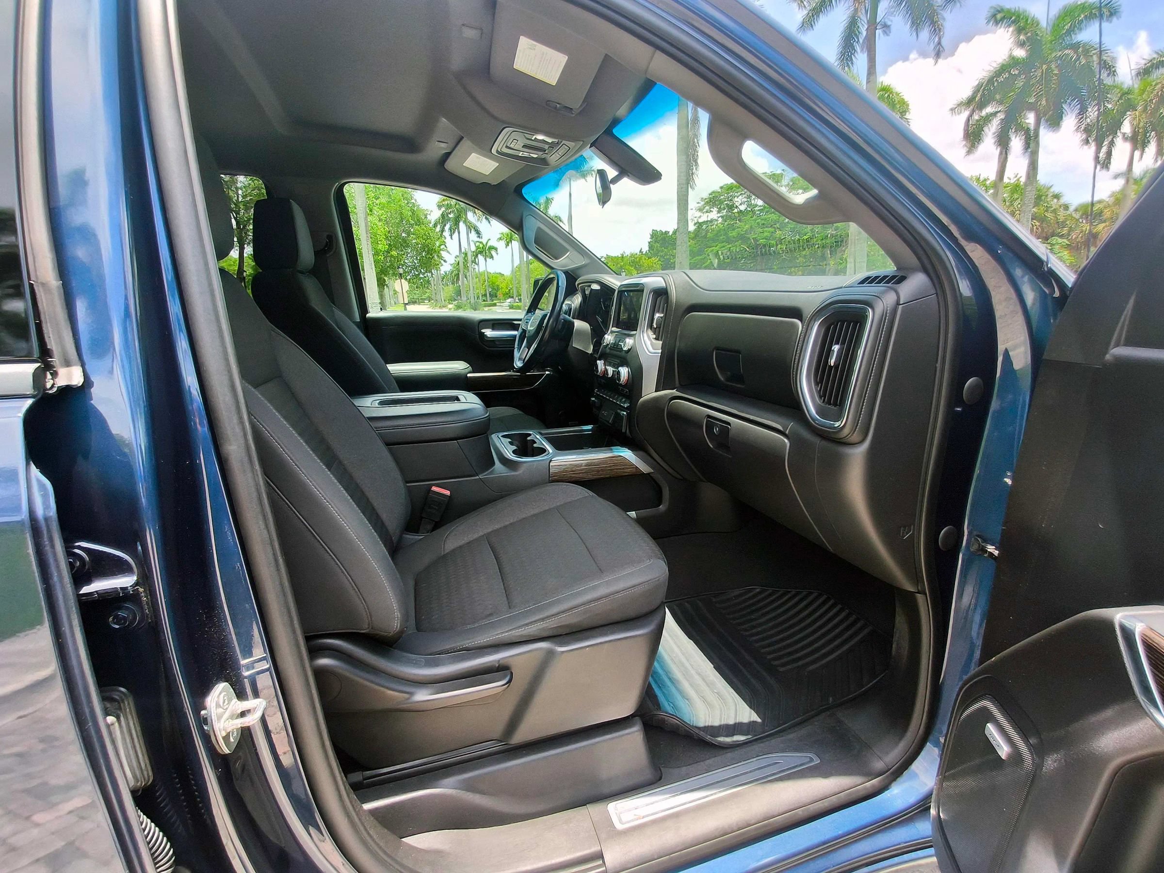 Used 2021 GMC Sierra 1500 Elevation w/ Preferred Package AWD/4WD image 29
