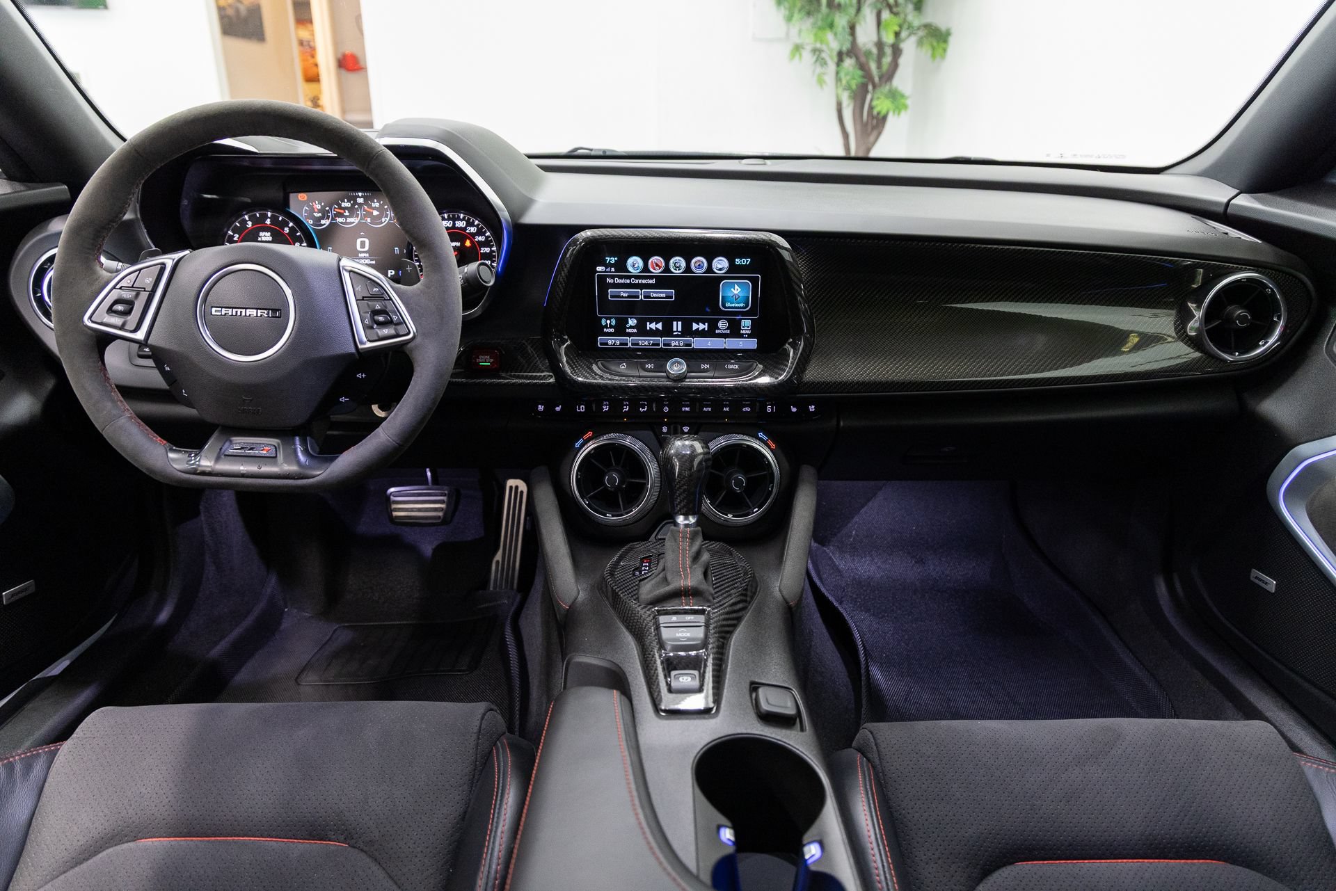 Used 2018 Chevrolet Camaro ZL1 RWD image 5
