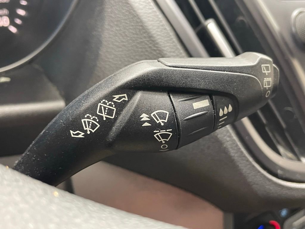 Used 2018 Ford Escape SE image 22