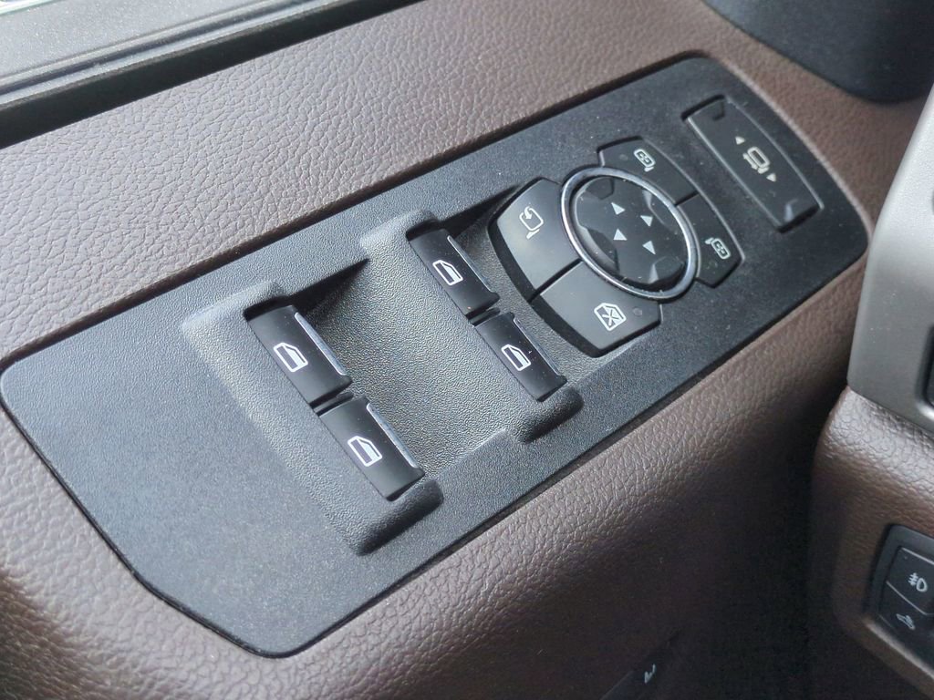 Used 2021 Ford F250 King Ranch image 11