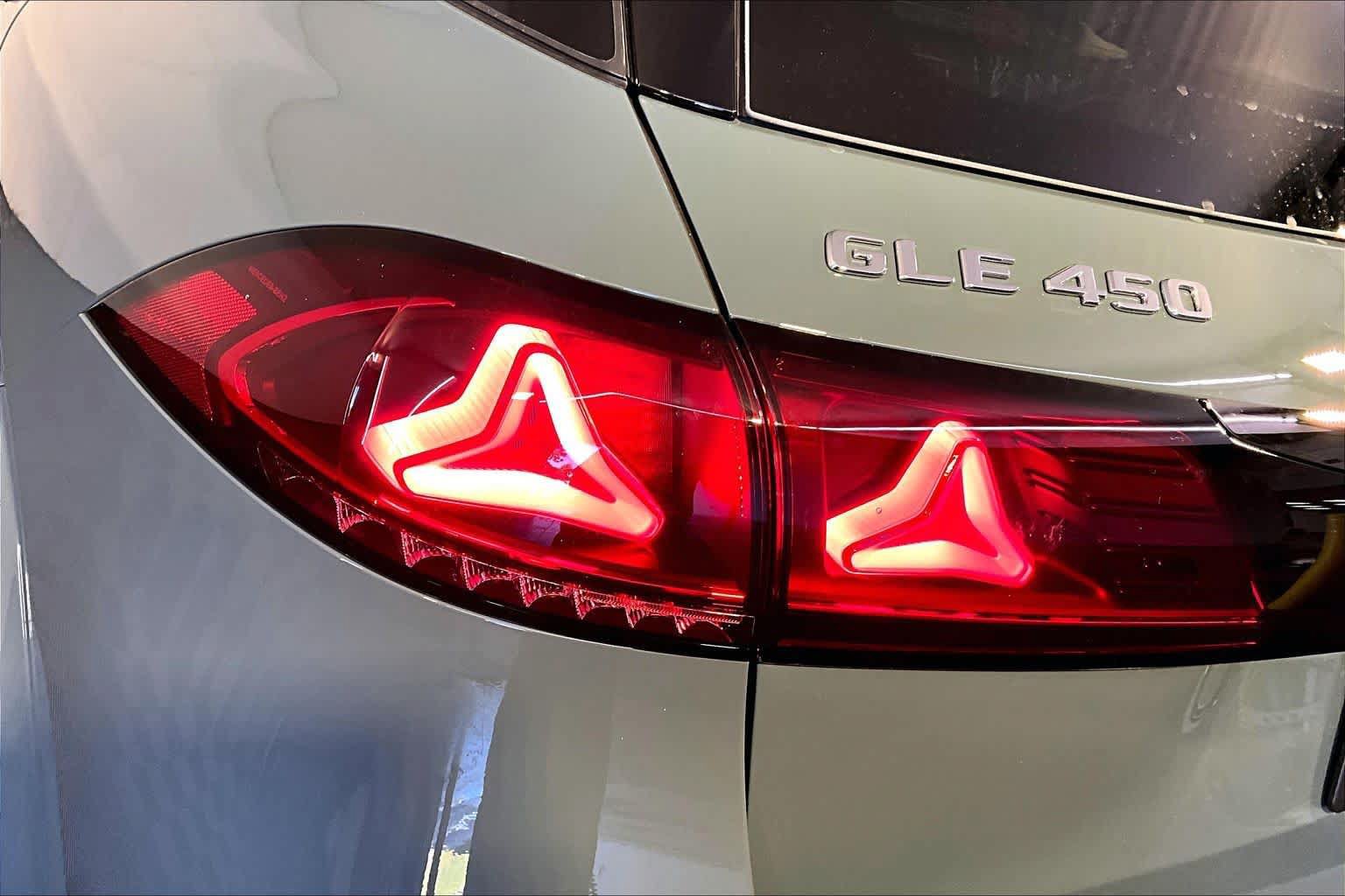 New 2027 Mercedes-Benz GLE 450 4MATIC image 5