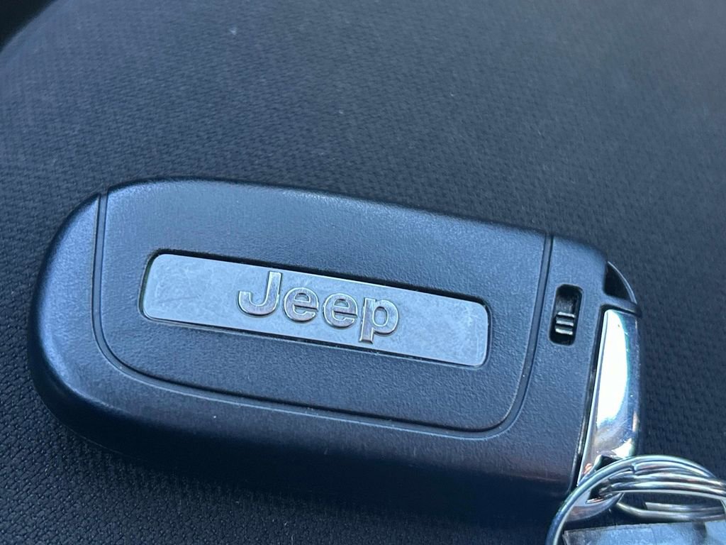 Certified 2020 Jeep Compass Sport w/ Cold Weather Group image 30