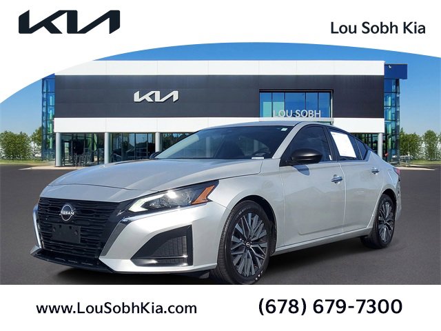 Used 2024 Nissan Altima 2.5 SV