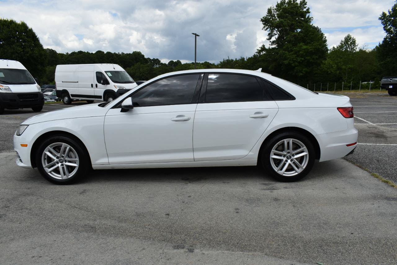 Used 2017 Audi A4 2.0T Premium FWD image 9