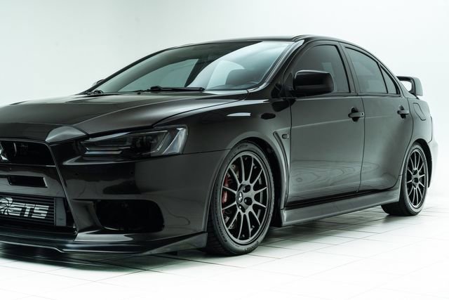 Used 2014 Mitsubishi Lancer Evolution GSR image 9