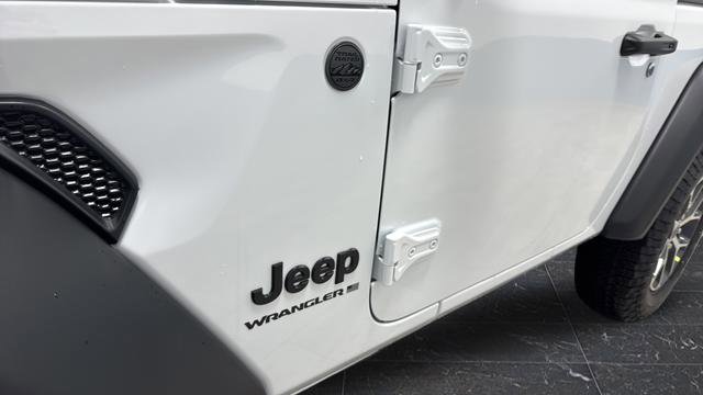 New 2026 Jeep Wrangler Sport AWD/4WD image 38