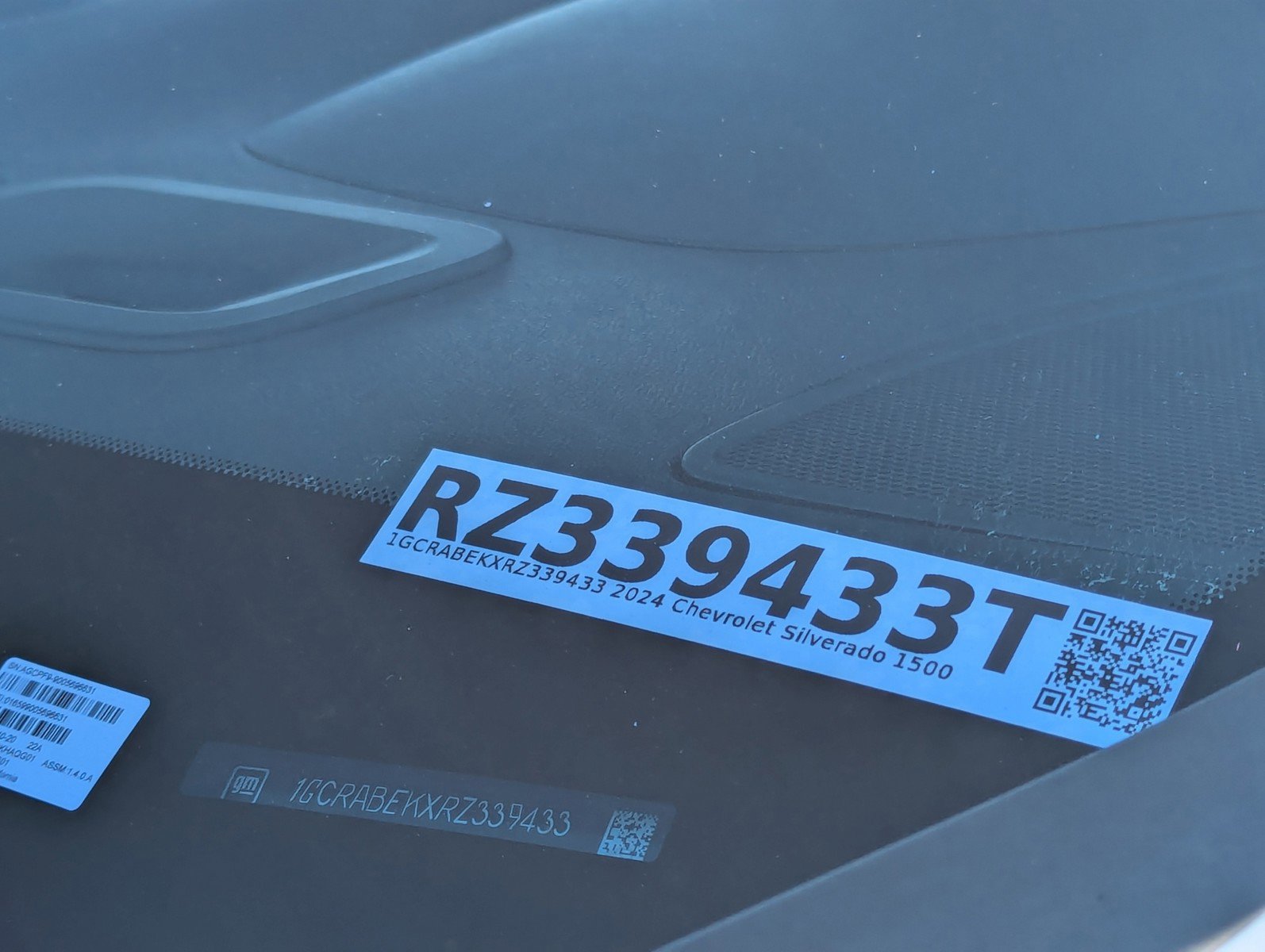 Certified 2024 Chevrolet Silverado 1500 Custom w/ LPO, Dark Essentials Package image 34