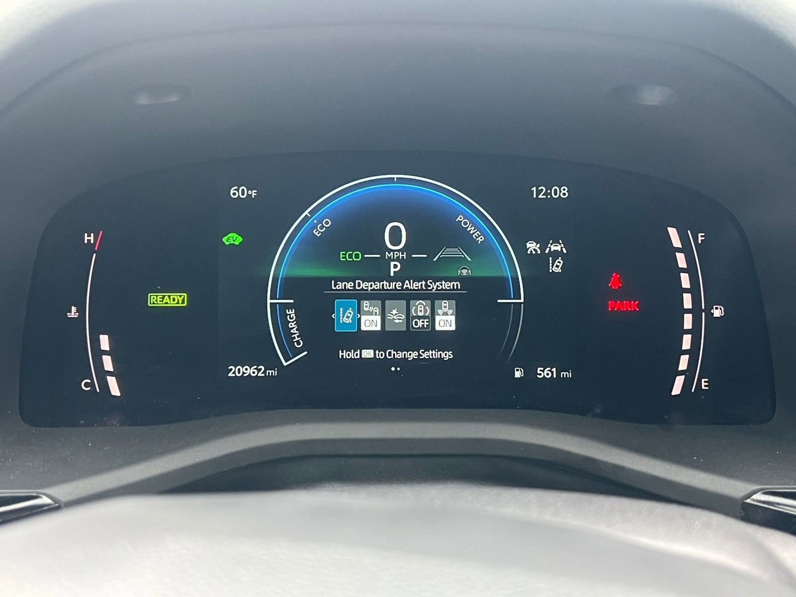 Used 2025 Toyota Camry LE image 40