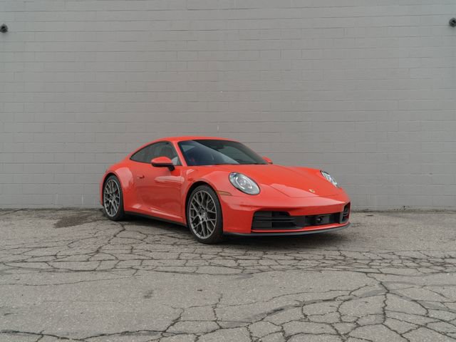 Certified 2025 Porsche 911 Carrera image 9