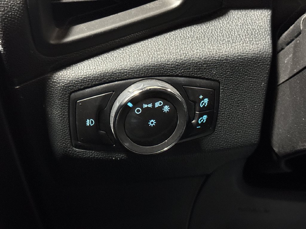 Used 2022 Ford EcoSport SE w/ SE Convenience Package AWD/4WD image 19